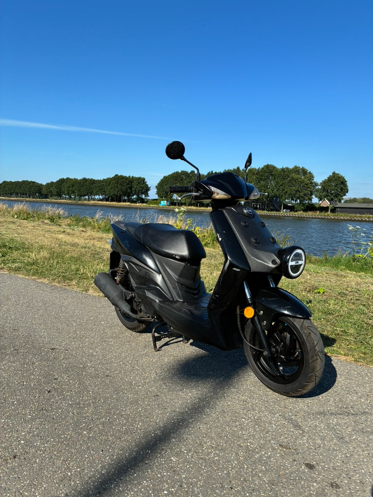 SYM X-Pro 2021 nette staat lage km stand vespa, Ophalen, Overige modellen, Maximaal 45 km/u, Zo goed als nieuw