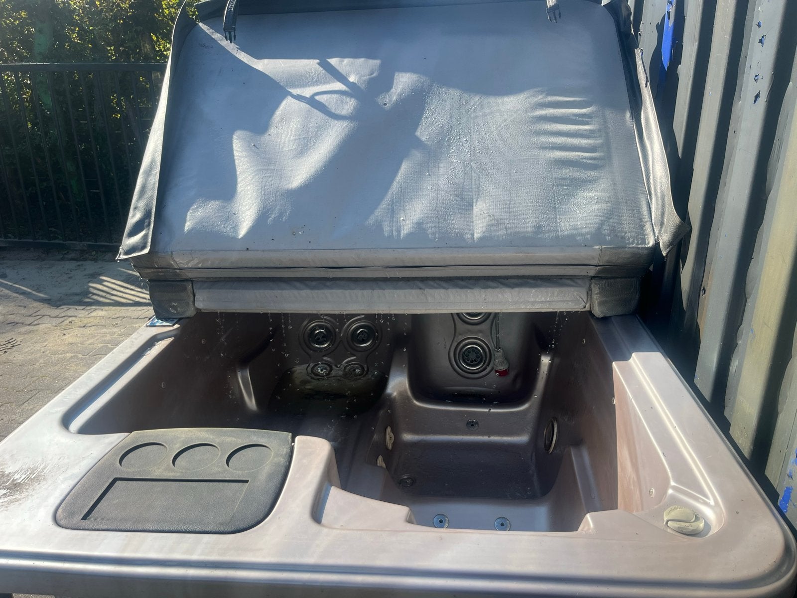 Gebruikte Spa Jacuzzi met coverdek 3 persoons, Ophalen, Gebruikt, Afdekzeil, Vast