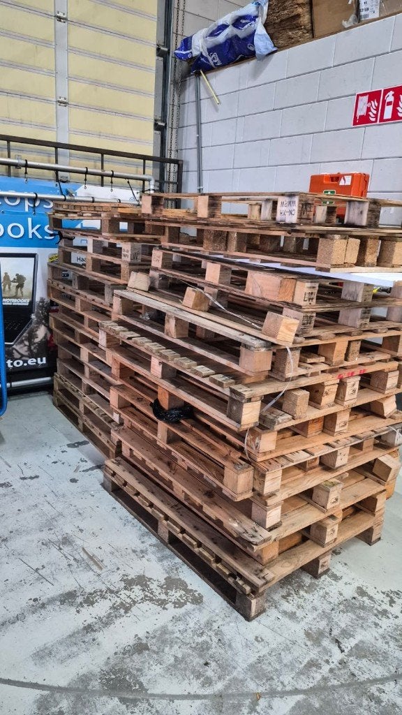 GRATIS | Oud hout / gebruikte pallets gratis af te halen, Doe-het-zelf en Verbouw, Hout en Planken, Ophalen, Gebruikt, Minder dan 25 mm
