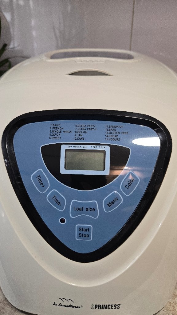 Princess Broodbakmachine La Panetteria, Witgoed en Apparatuur, Broodbakmachines, Gebruikt, Met timer, 800 tot 1200 gram deeg, Meer dan 10 programma's