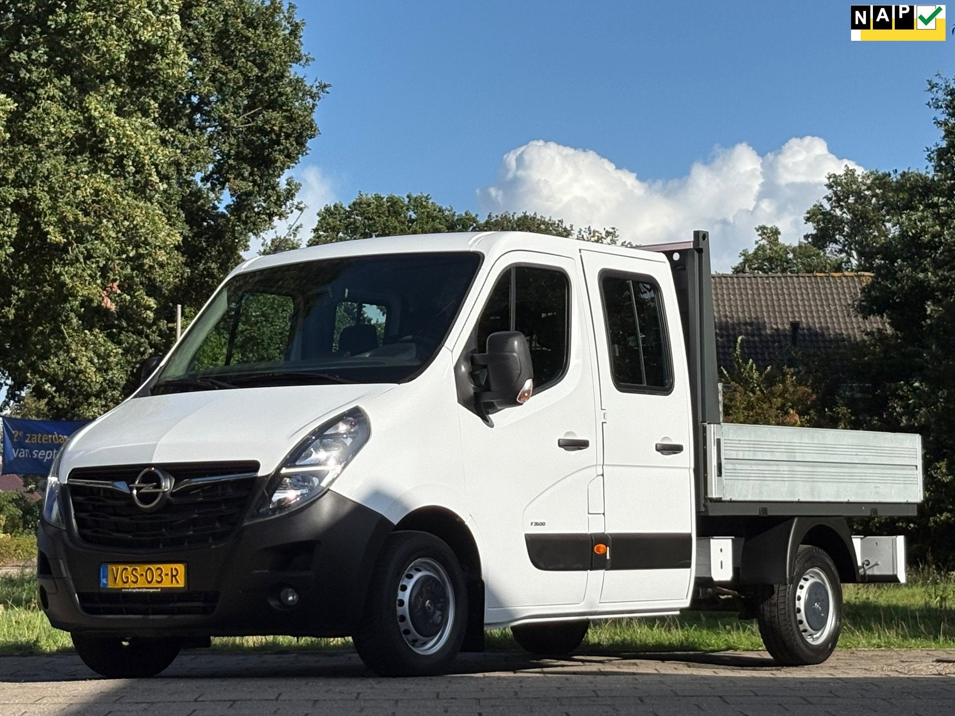 Opel Movano 2.3 Turbo|Pick-up|NAP|trekhaak 2500KG|6P|achteru, Auto's, Dealer onderhouden, 136 pk, Gebruikt, 2500 kg