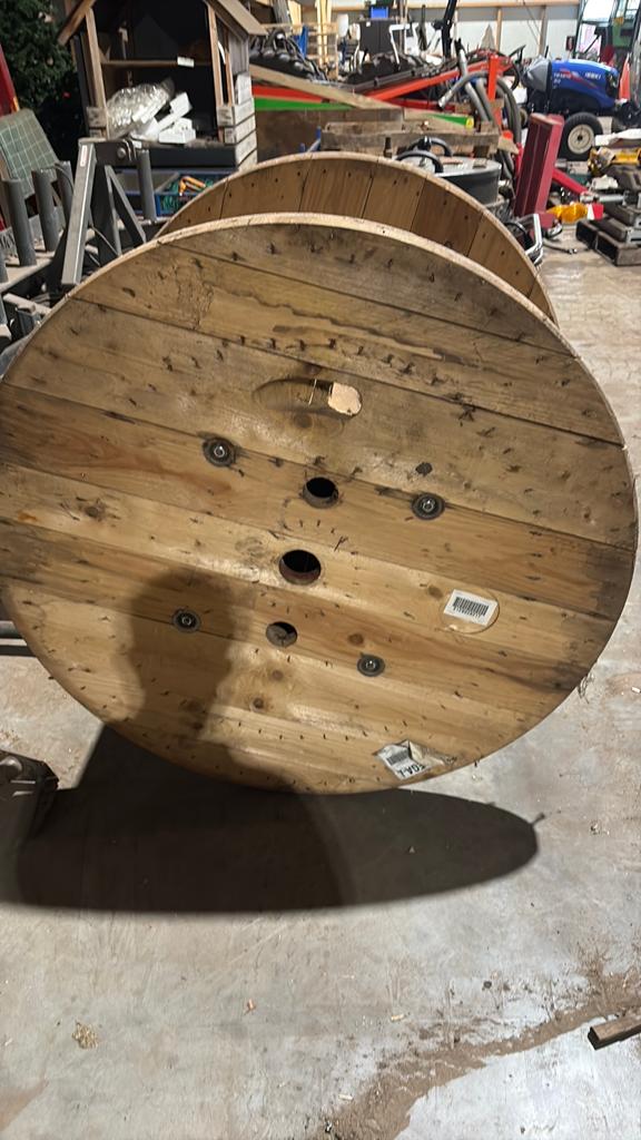 Kabelhaspel hout, Tuin en Terras, Tuintafels, Ophalen, Zo goed als nieuw, Rechthoekig, Hout