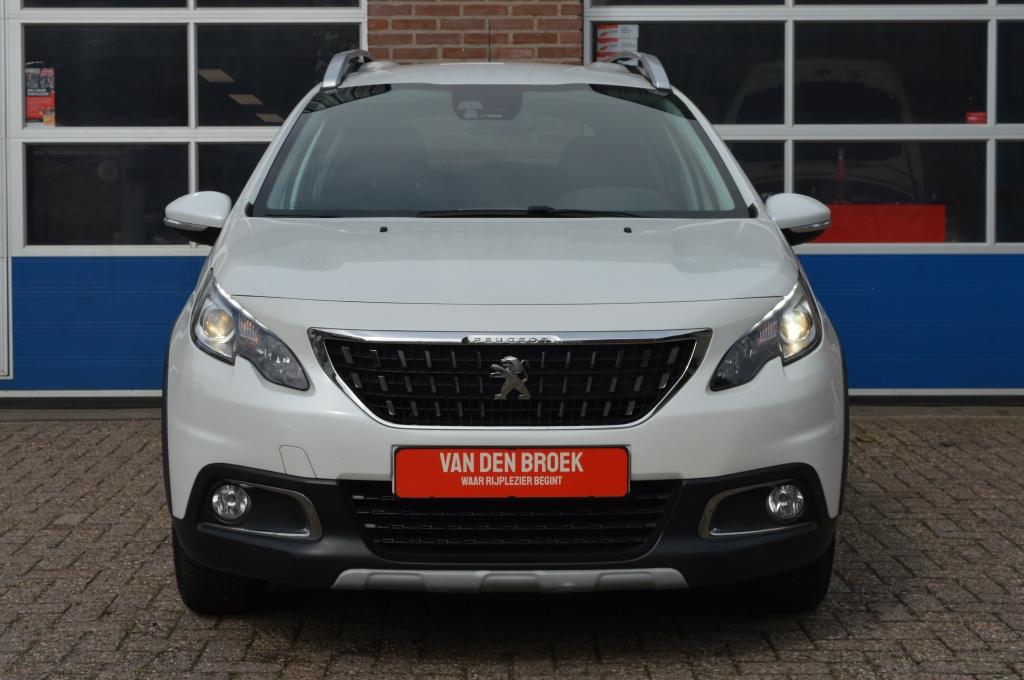 Peugeot 2008 1.2 PureTech Allure | AUT - CAMERA (bj 2018), Auto's, Automaat, Euro 6, 1199 cc, 1165 kg