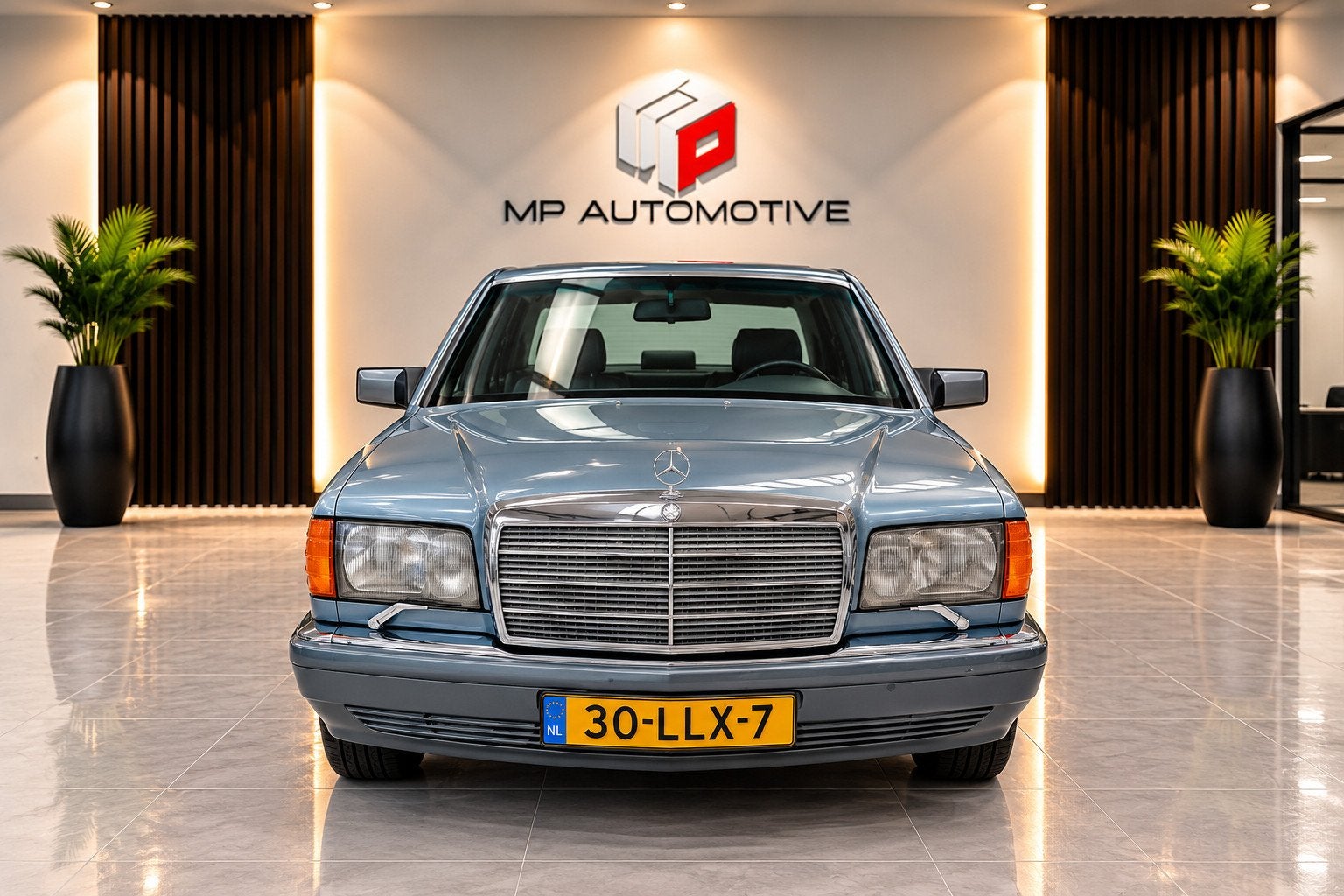 Mercedes-Benz S-klasse 420 SE V8 AUT|Oldtimer|Airco|Memory|S, Automaat, Dealer onderhouden, Achterwielaandrijving, Gebruikt
