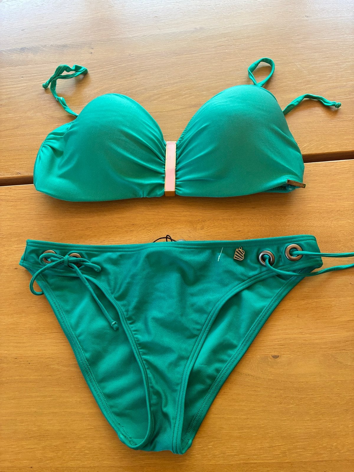 Sapph Beachlife bikini 85D/40 smaragd, Ophalen of Verzenden, Zo goed als nieuw, Groen, Bikini