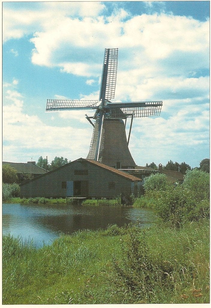 Ansichtkaart Papiermolen De Schoolmeester Westzaan, Ophalen of Verzenden, 1980 tot heden, Ongelopen, Noord-Holland