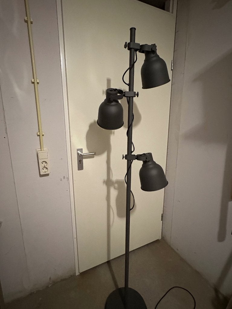 Vloerlamp, Ophalen, Zo goed als nieuw, Metaal, 100 tot 150 cm