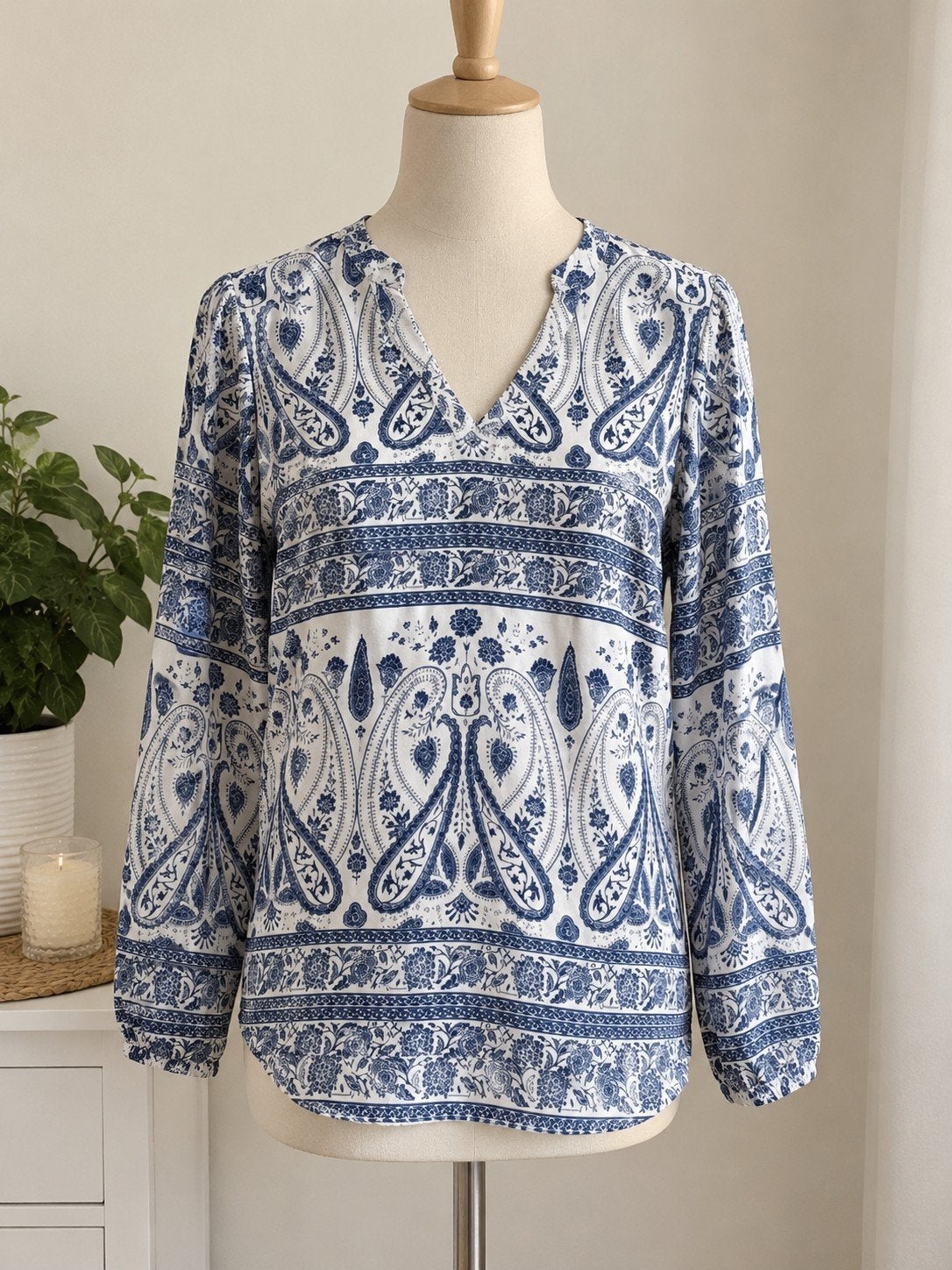 Nieuwe ONLY blouse maat 34 met paisley print, Blauw, Nieuw, Ophalen of Verzenden, ONLY
