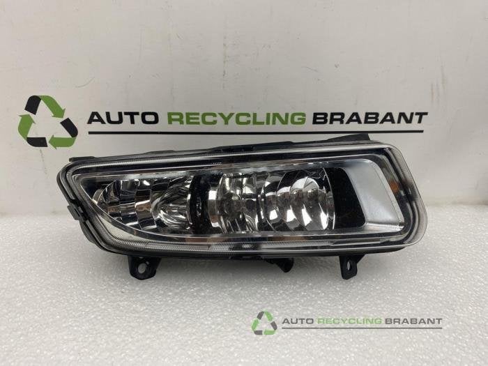 Mistlamp rechts-voor van een Volkswagen Polo, Auto-onderdelen, Gebruikt, -, -, Ophalen of Verzenden