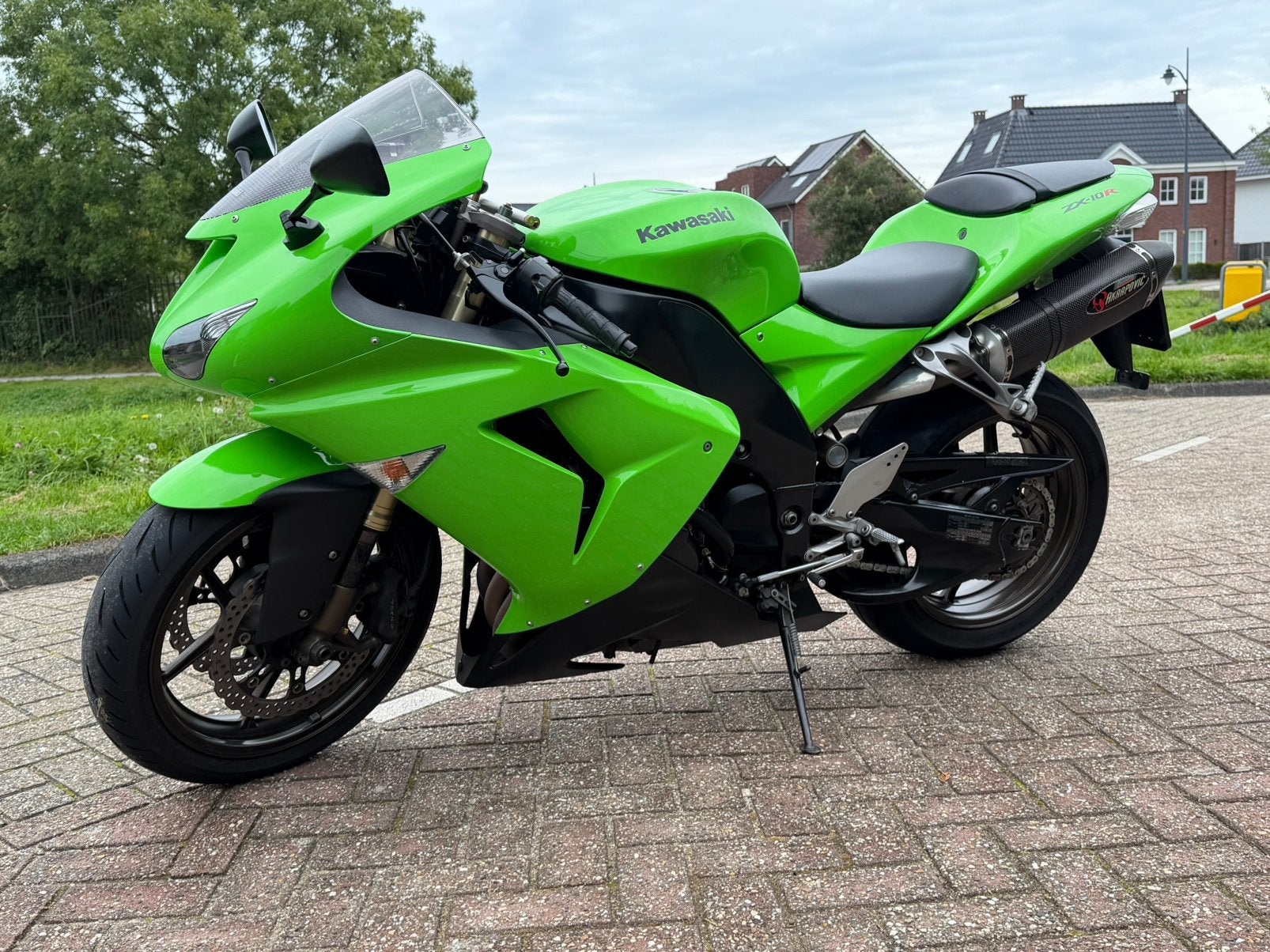 Kawasaki ZX10R, Ophalen, Gebruikt