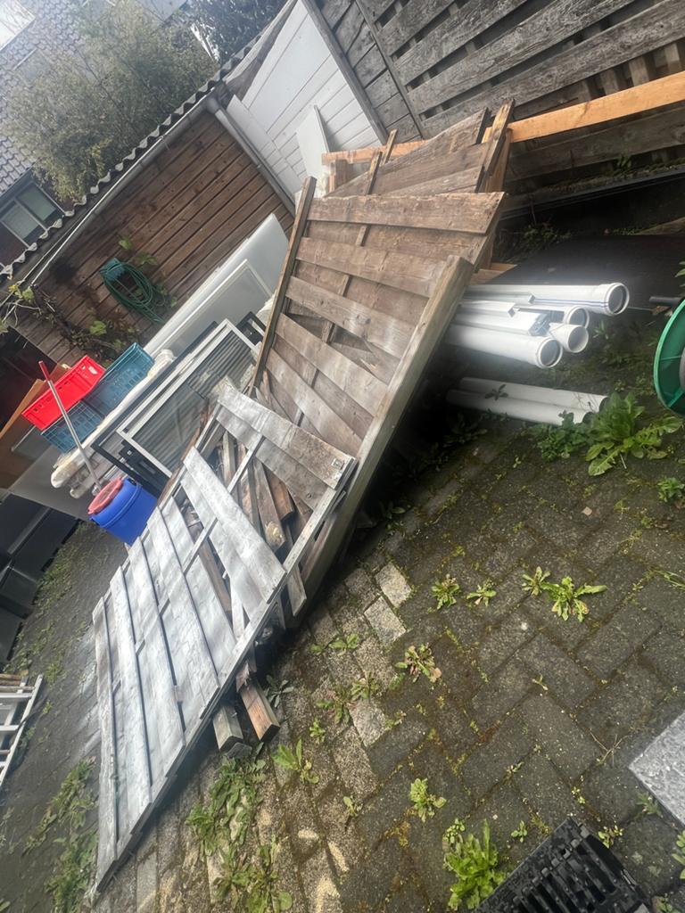GRATIS schutting hout, Ophalen, Zo goed als nieuw