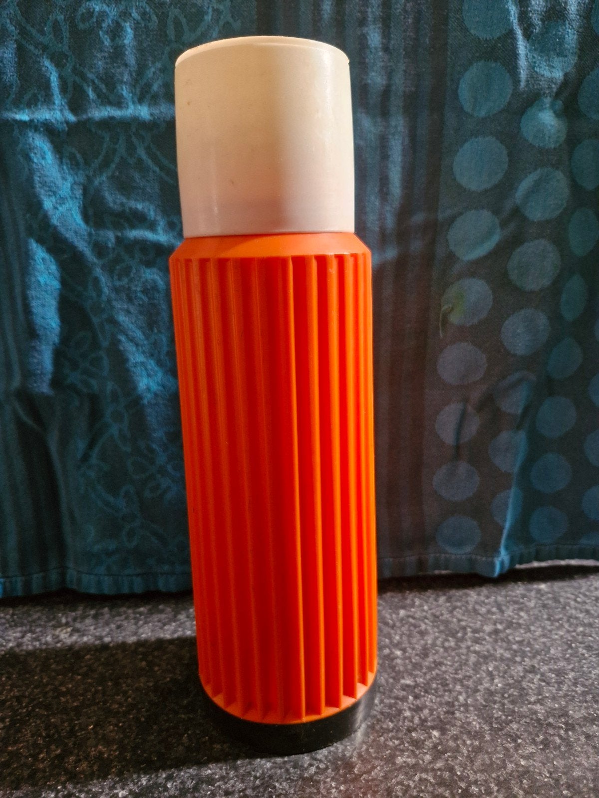 vintage retro oranje thermosfles, Caravans en Kamperen, Ophalen of Verzenden, Gebruikt