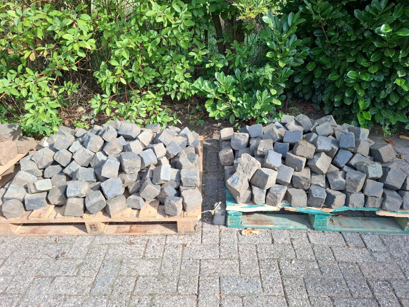 basalt keien  grijs, Tuin en Terras, Ophalen, Gebruikt, Overige typen, Natuursteen