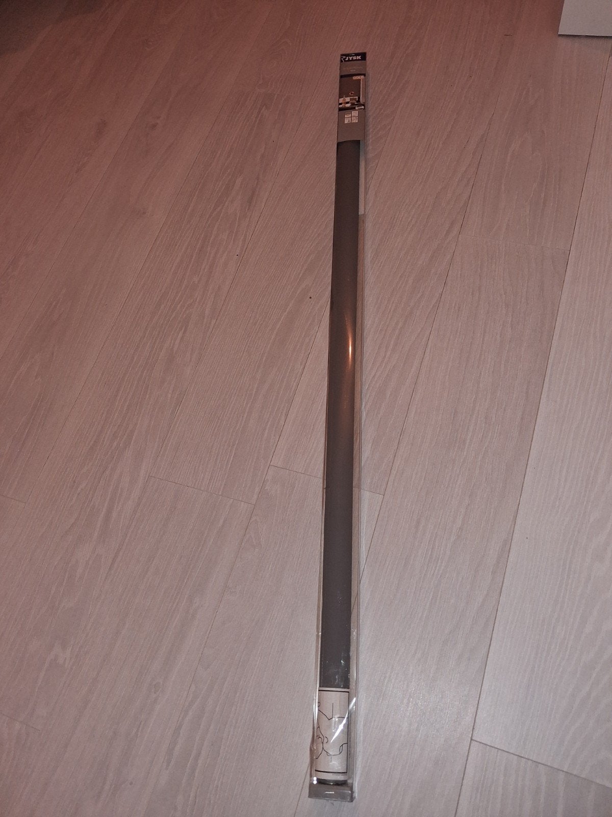 JYSK Rolgordijn Helin Grijs 120x190 cm, Huis en Inrichting, Verduisterend, Nieuw, Ophalen of Verzenden, Rolgordijn