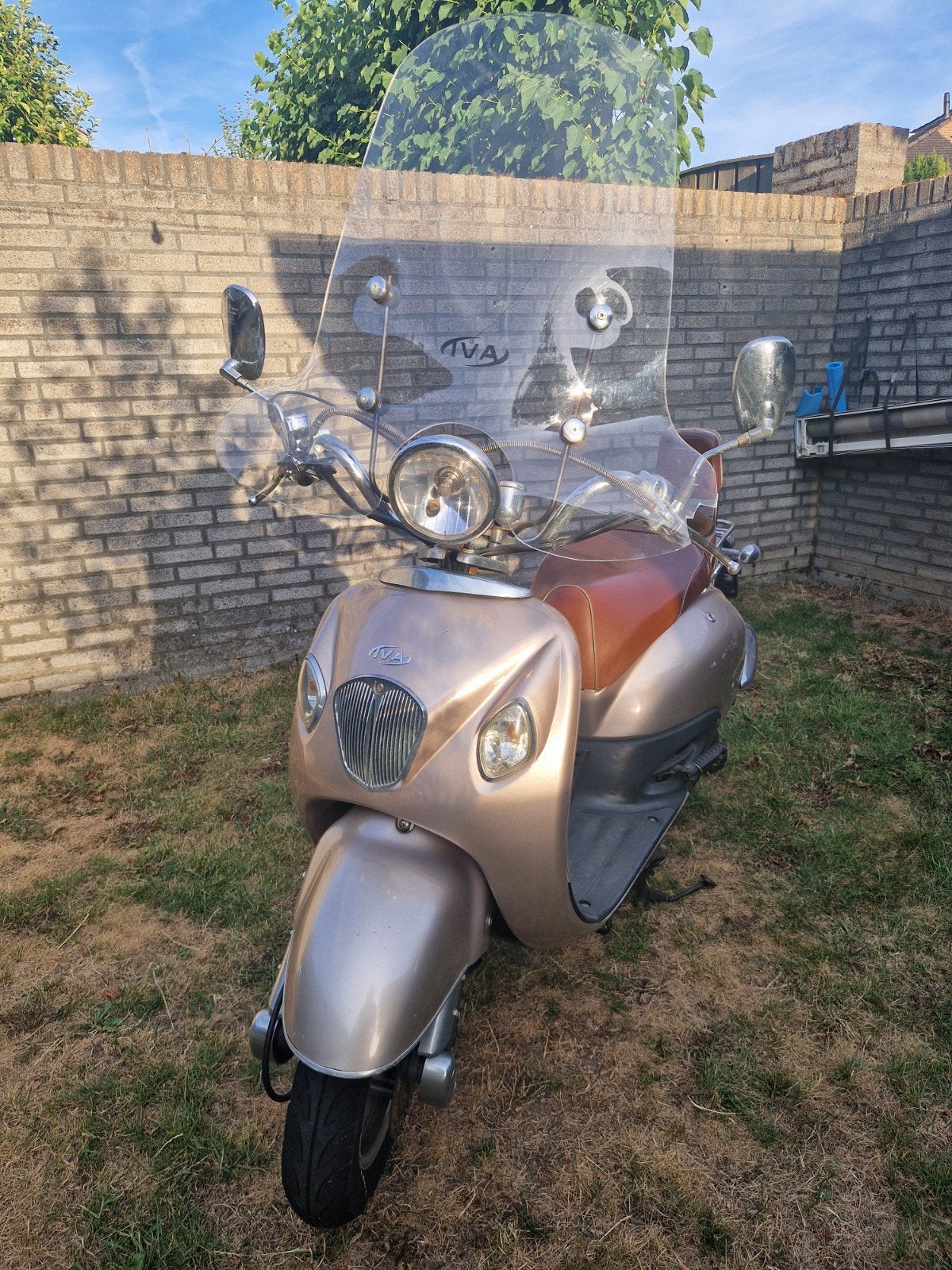 IVA Retro Scooter – Champagnekleur – 5.950 km, Fietsen en Brommers, Snorfietsen en Snorscooters, Ophalen, Gebruikt, Benzine, Overige merken