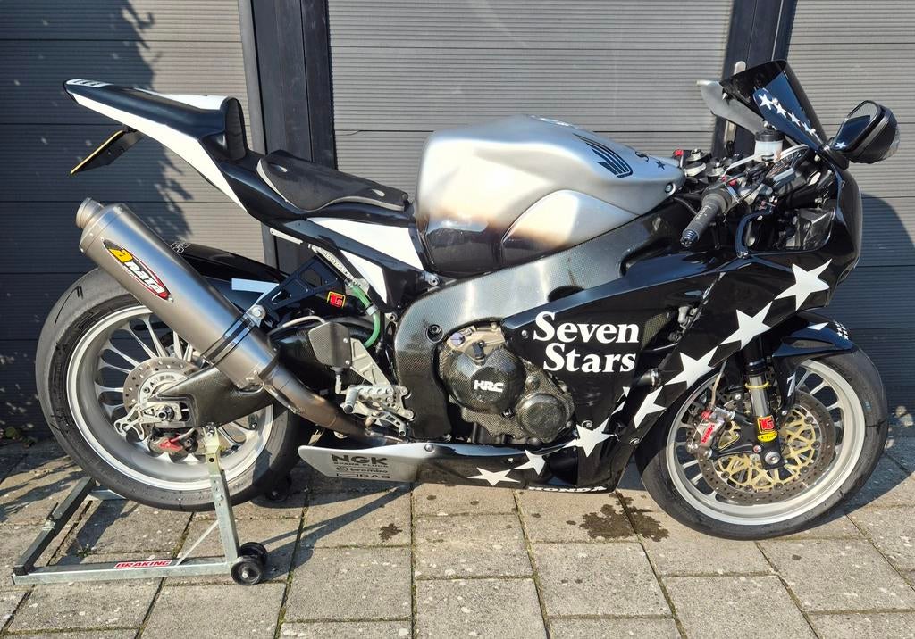 Honda Fireblade 1000 RR Superbike HRC PVM Dyno Gilles SC59, Motoren, 4 cilinders, Motorrijbewijs A, Super Sport, Particulier