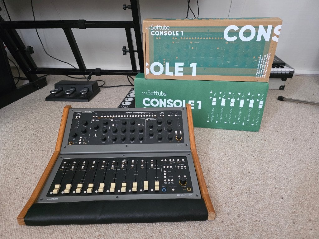 Softube Console1 en Console1 fader, Muziek en Instrumenten, Ophalen, Zo goed als nieuw