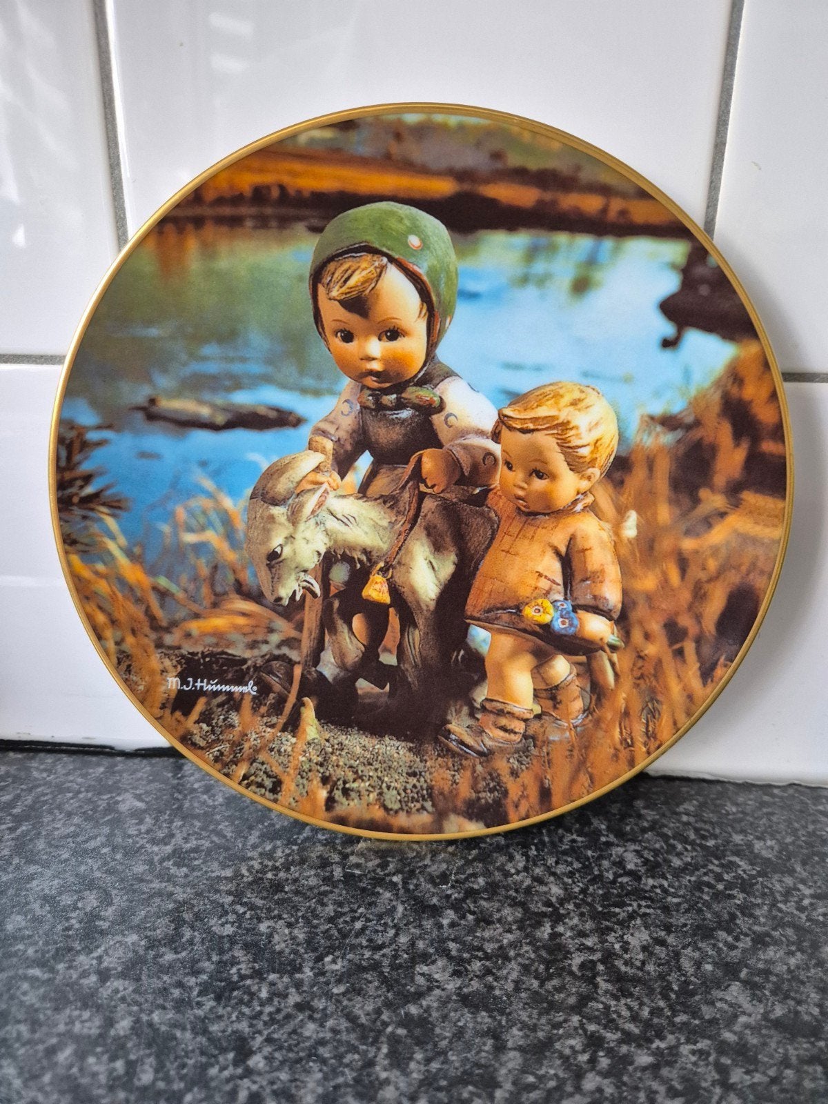 M.I. Hummel sierbord "Heimkehr vom Felde" - Jaarcollectie, Ophalen of Verzenden