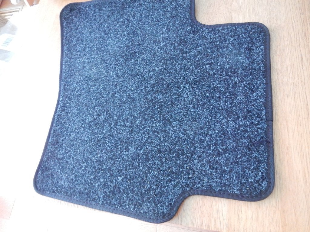 Te koop: 3 Automatten voor KIA Rio 2012-2017., Ophalen, Nieuw