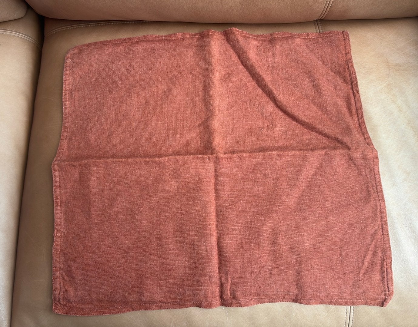 Set van 2 - DYTÅG Kussenovertrek, roodbruin, 50x50 cm, Gebruikt, Bruin, Wasbaar, IKEA