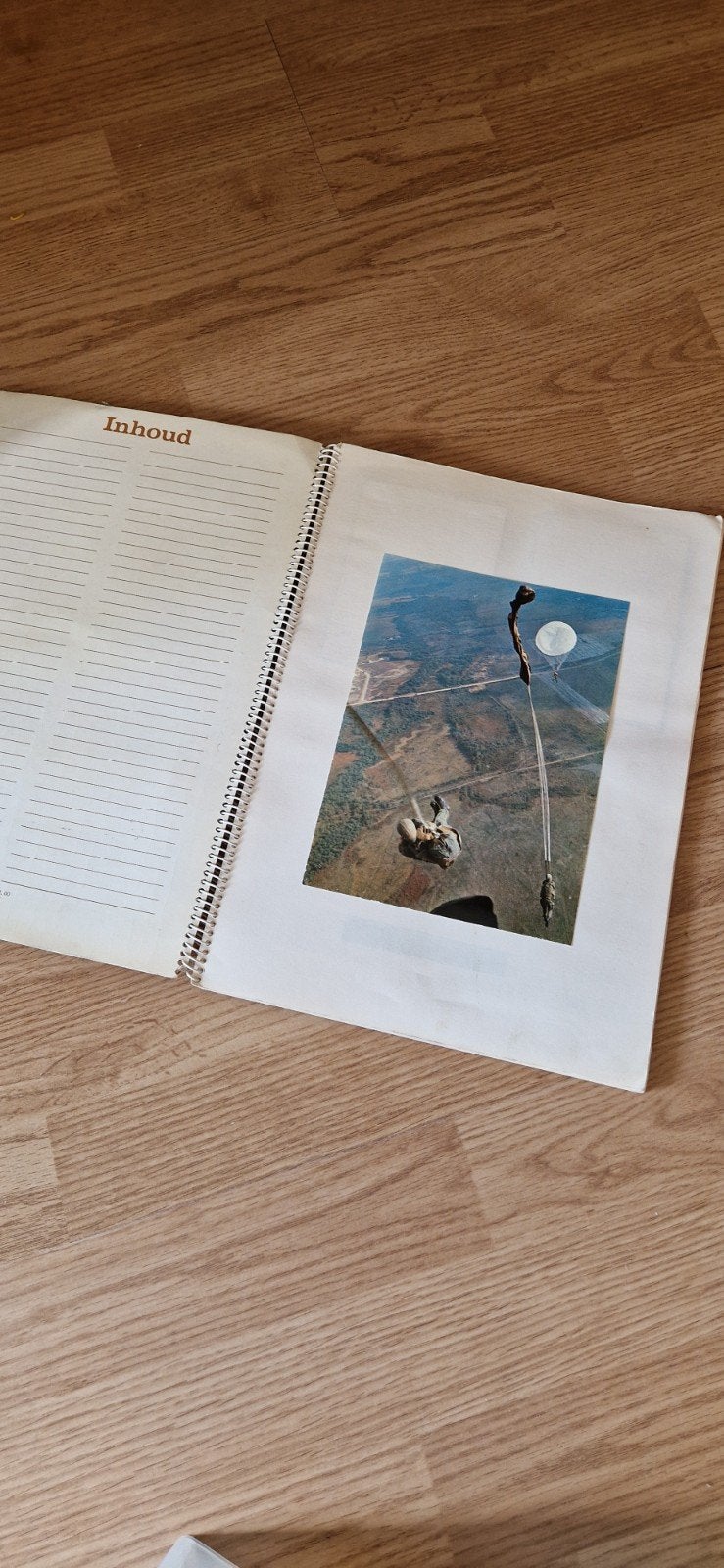 Korps commandotroepen album, Ophalen of Verzenden, Landmacht, Nederland, Foto of Poster