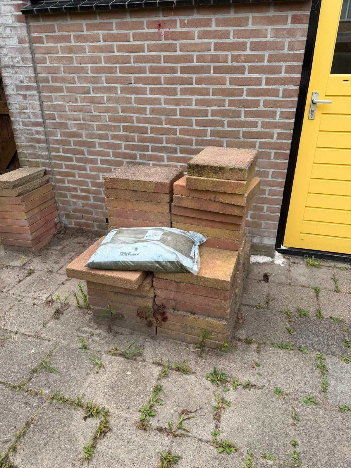 Gebruikte terrastegels - Ideaal voor tuin of pad, Ophalen, Gebruikt, 10 m² of meer, Beton