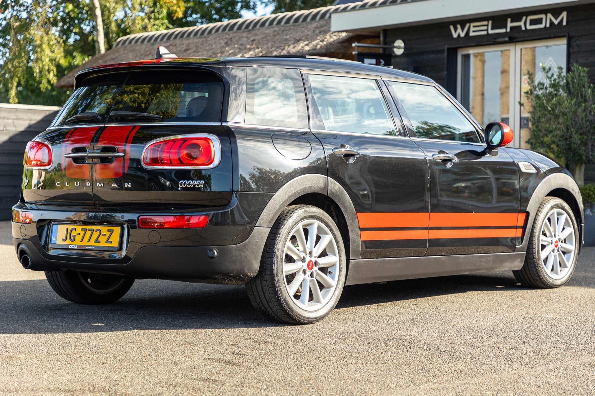 Mini Clubman 1.5 Cooper Chili Serious Business Panoramadak I, Auto's, Voorwielaandrijving, Dealer onderhouden, 136 pk, Gebruikt