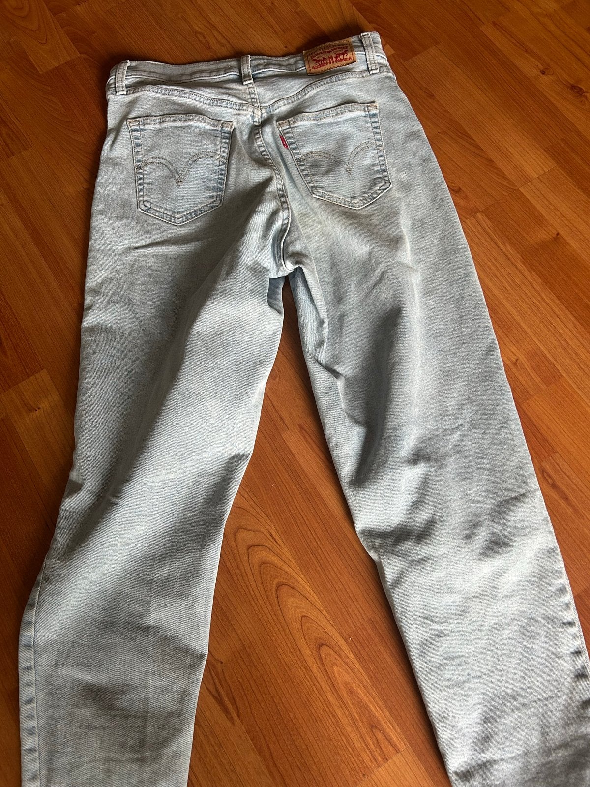 Levi's High Waisted Mom Jeans - W28, Ophalen of Verzenden, Gedragen, Blauw, W28 - W29 (confectie 36)