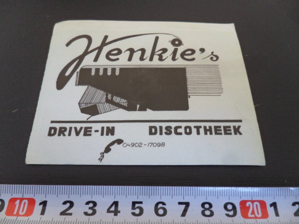 sticker Valkenswaard Henkie's  Drive-in Discotheek, Ophalen, Zo goed als nieuw