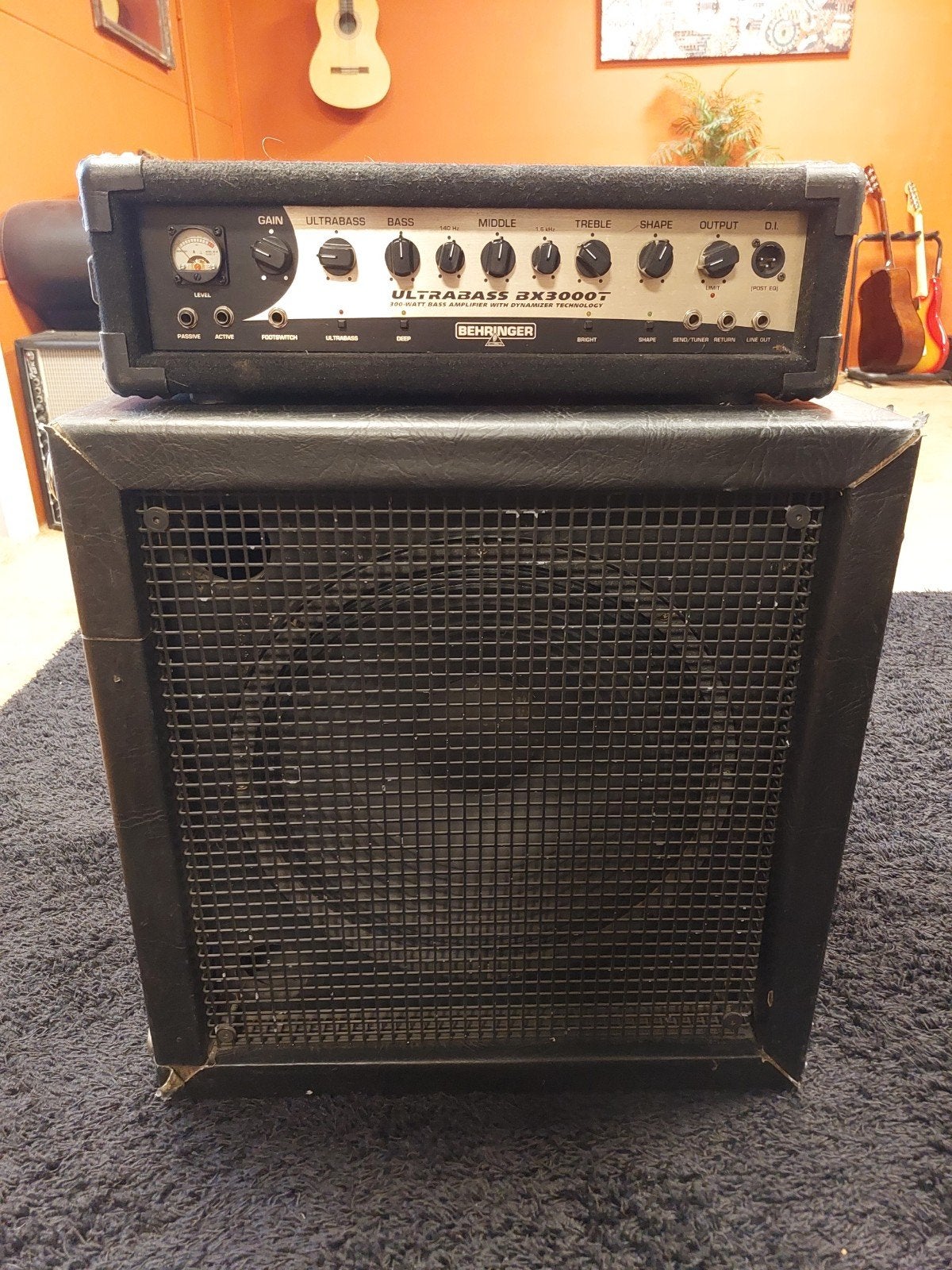 Behringer ultrabass BX3000T top met Peavey speaker, Ophalen, Gebruikt, 100 watt of meer
