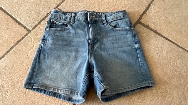 Jeans broekje maat 32/24, Kort, Blauw, Ophalen of Verzenden, Maat 34 (XS) of kleiner