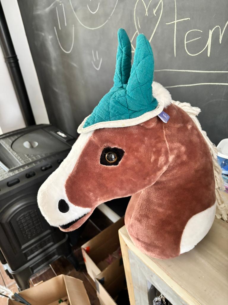 Hobby horse oornetje, Dieren en Toebehoren, Paarden en Pony's | Overige Paardenspullen, Ophalen, Gebruikt
