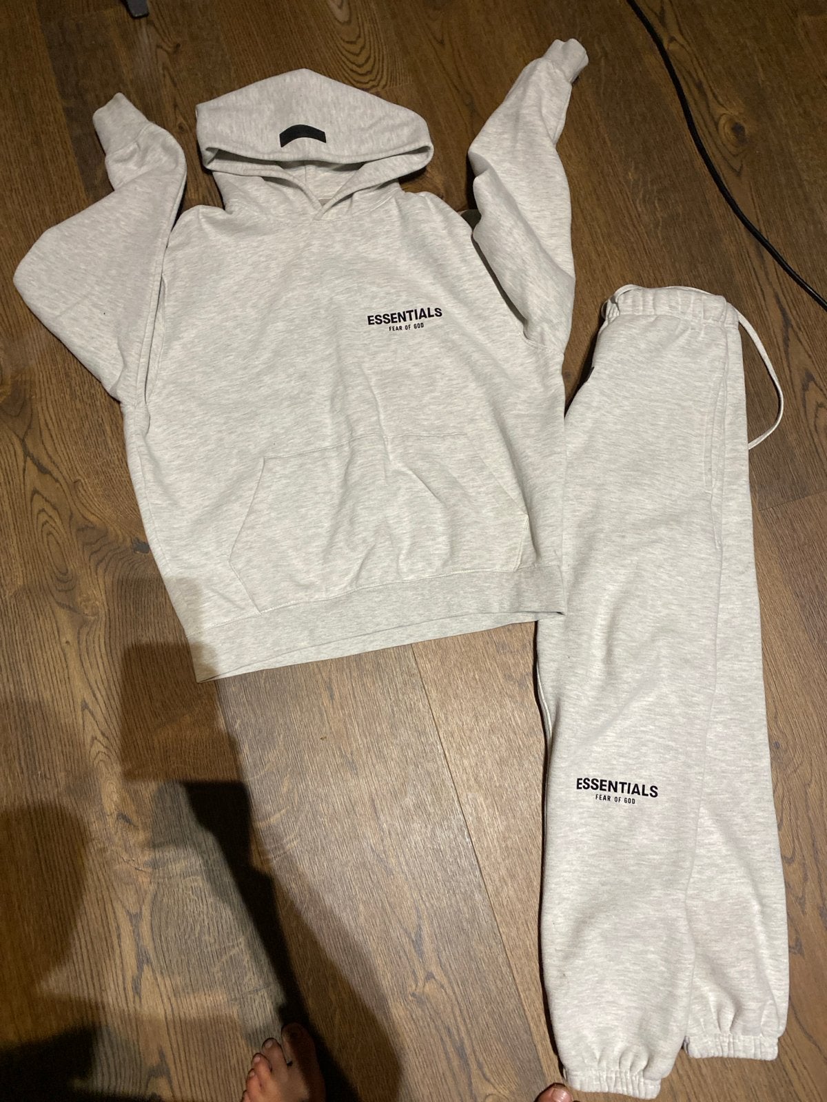 Essentials Fear of God Hoodie en Joggingbroek Set, Ophalen of Verzenden, Zo goed als nieuw, Overige maten, Grijs