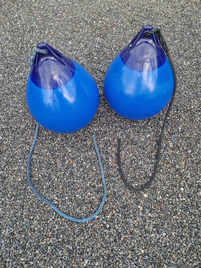 Te koop div (kogel) fenders voor boot., Watersport en Boten, Ophalen, Overige typen