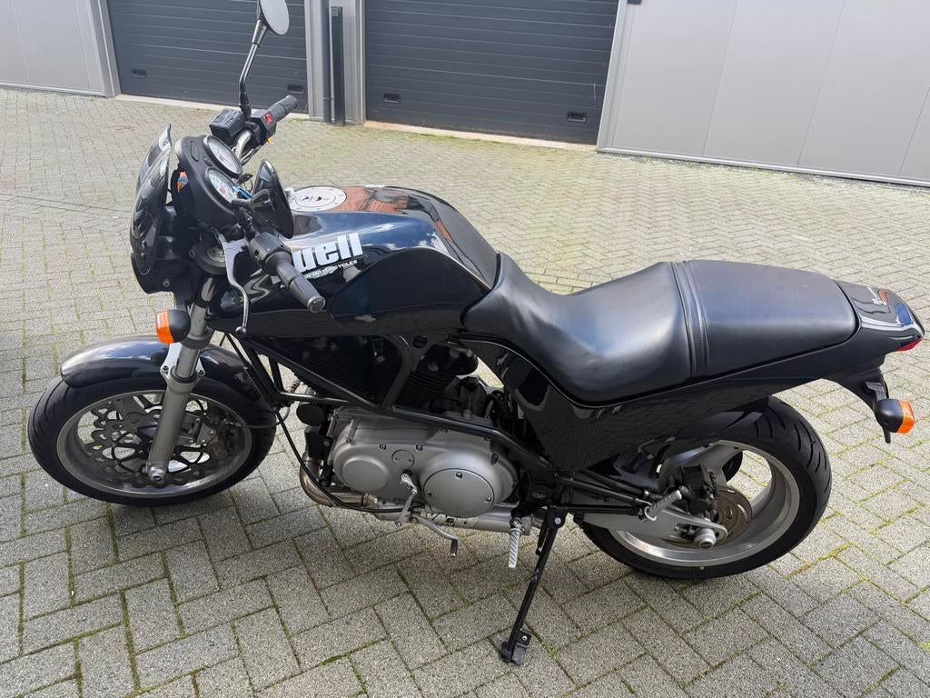 Buell M2 Cyclone - Krachtige Naked Bike, 2 cilinders, Particulier, Meer dan 35 kW, Minimaal motorrijbewijs A2
