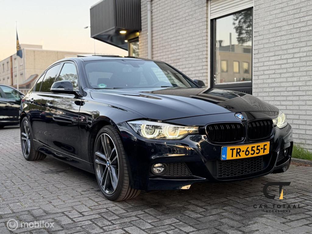 BMW 3-serie 320i M Sport Edition|VIRTUAL|PANO|TREKHAAK, Automaat, 1998 cc, Achterwielaandrijving, Euro 6