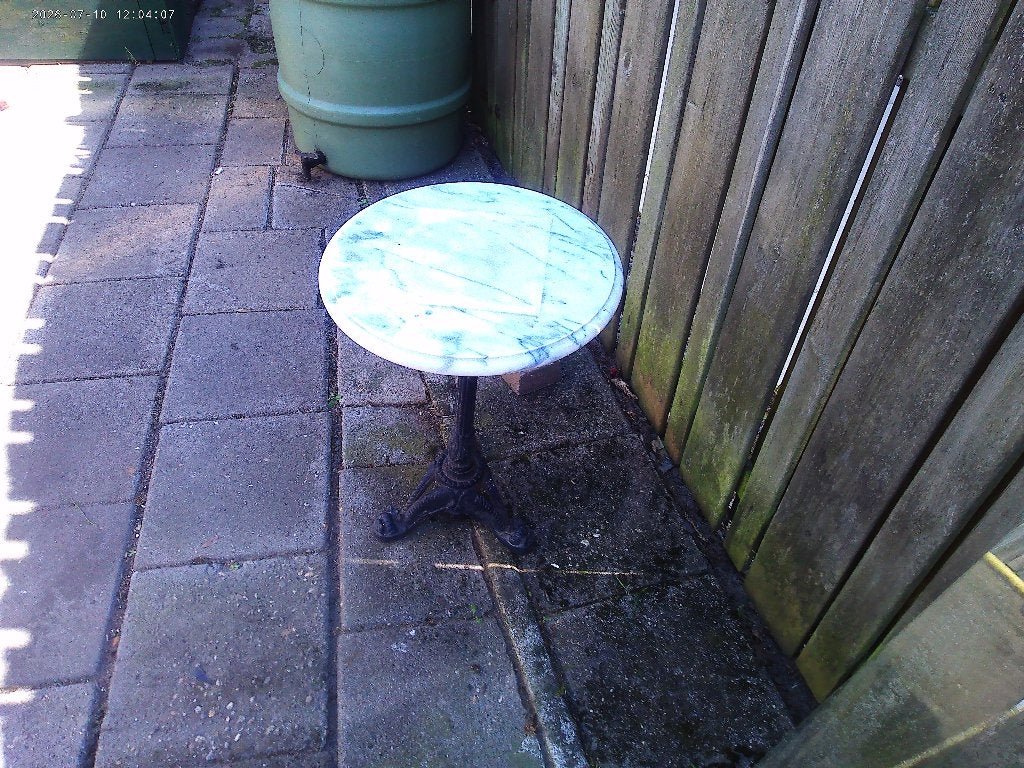 marmerenblad met gietijzeren poot 38x53cm, Tuin en Terras, Ophalen, Gebruikt, Rond, Metaal