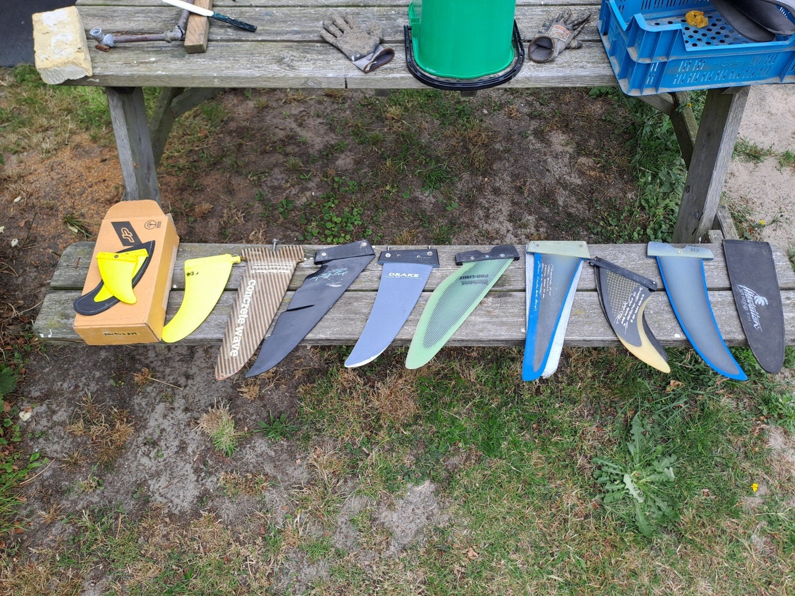Verschillende vinnen , thruster k4, tuttle box en powerbox, Watersport en Boten, Windsurfen, Verzenden, Overige typen