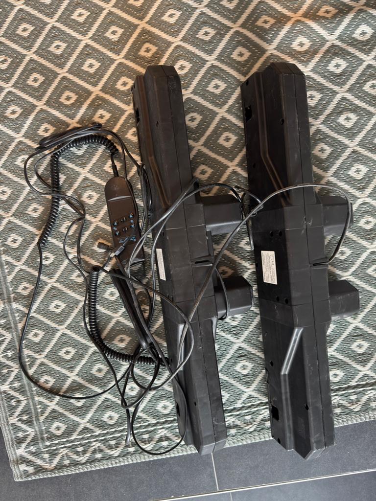 2x OKIN OKIMAT bedmotoren verstelbaar bed, Ophalen, Eenpersoons, Hout, Verstelbaar