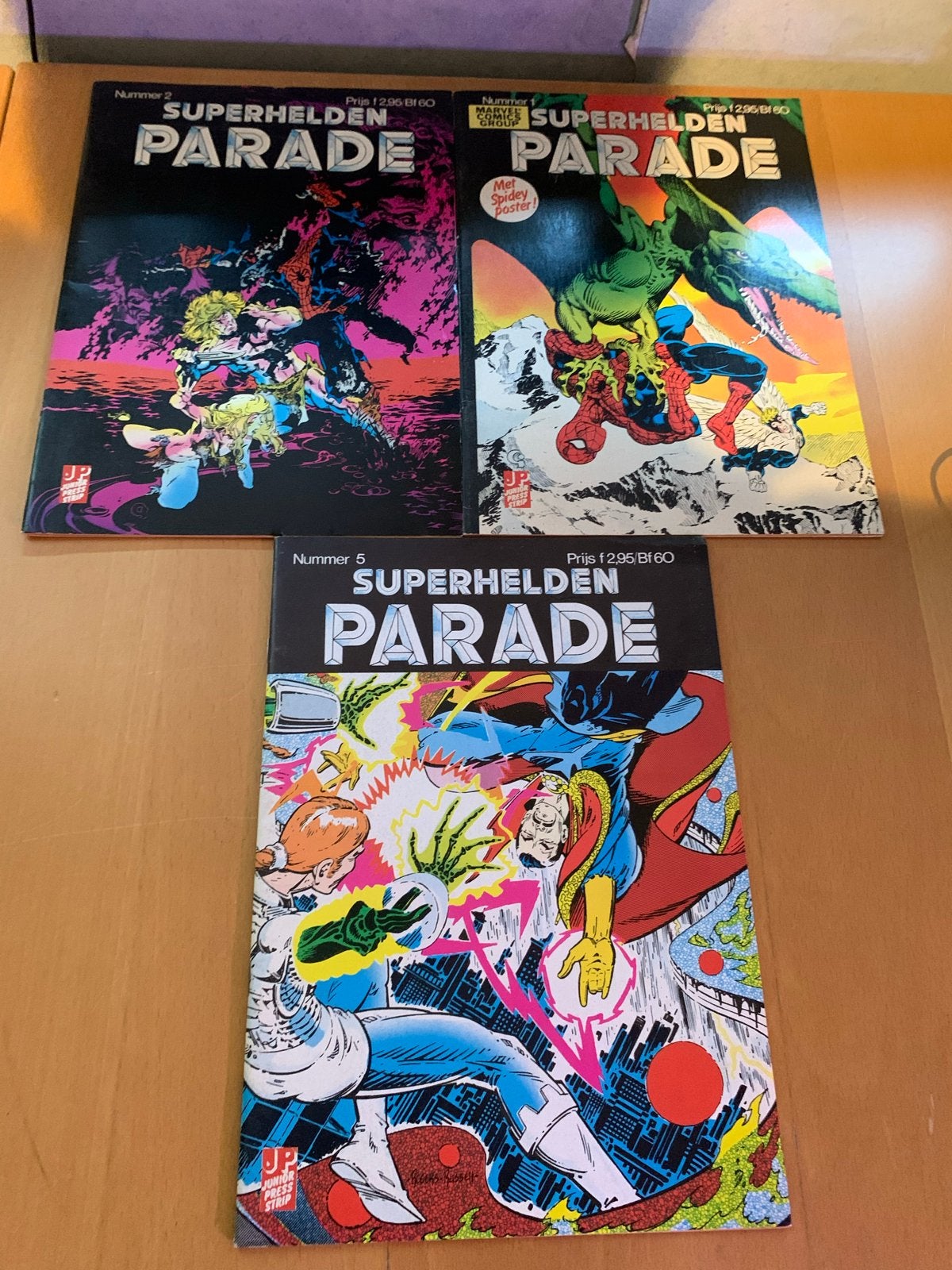 Superhelden Parade Comics - Nummers 1, 2 en 5, Meerdere comics, Ophalen of Verzenden, Gelezen, Amerika