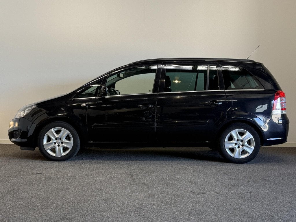 Opel Zafira 1.6 Edition 7 persoons! Airco! Cruise! Trekhaak!, Auto's, Opel, Voorwielaandrijving, Euro 5, Gebruikt, 4 cilinders