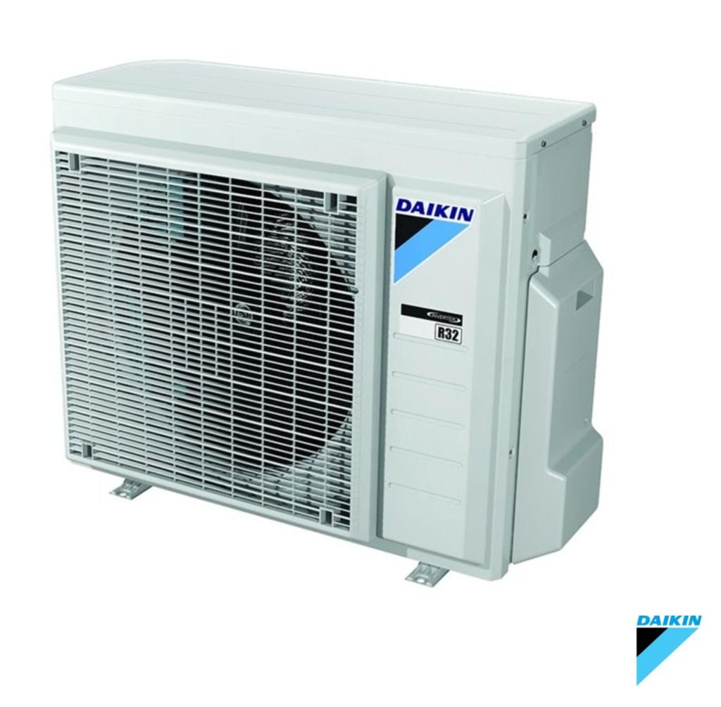 Buitenunit Daikin Altherma 4kw ERGA04EAV3 + thermostaat, Ophalen, 30 tot 80 cm, Gebruikt, Overige typen