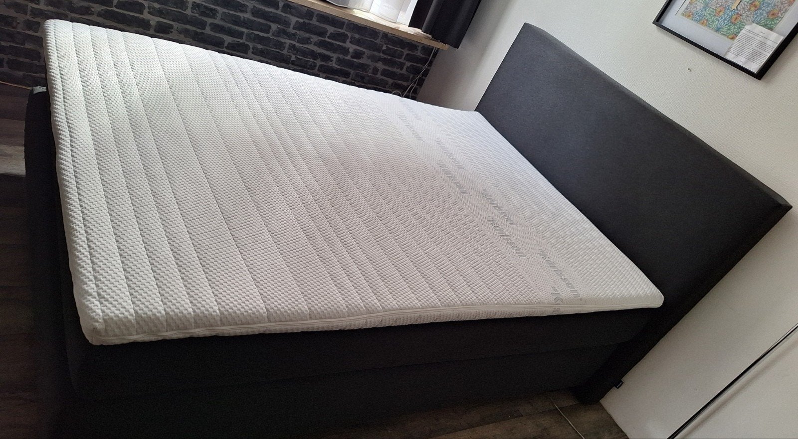 Comfortabel eenpersoonsbed (twijfelaar)met goede matrassen (, Ophalen, Gebruikt, 140 cm, Twijfelaar