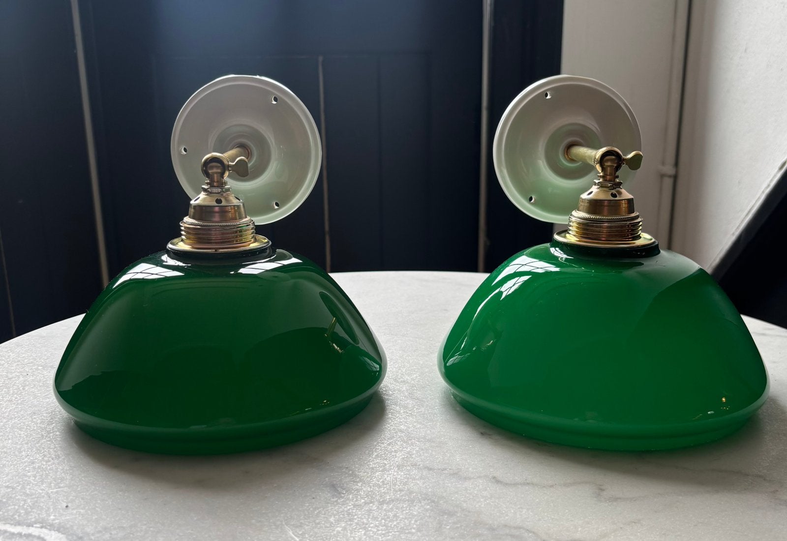 Set 2 vintage wandlampen groen glazen glas melkglas lamp kap, Ophalen of Verzenden, Zo goed als nieuw, Metaal