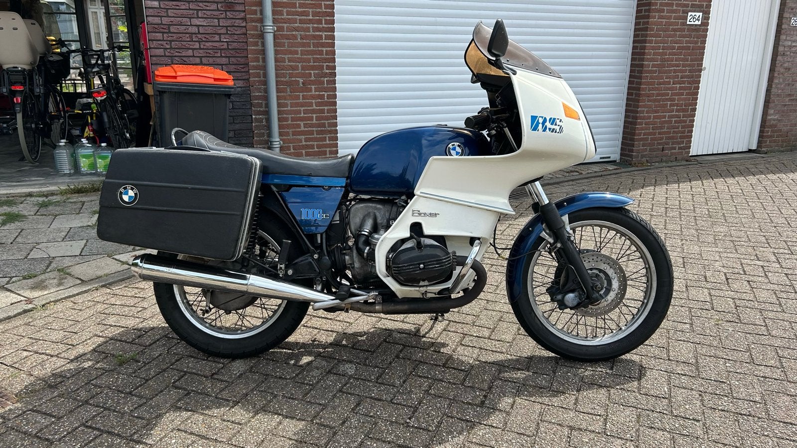 Foto 5 van BMW R100 RS - 1977 - Nieuwe accu, gereviseerde voorvorken