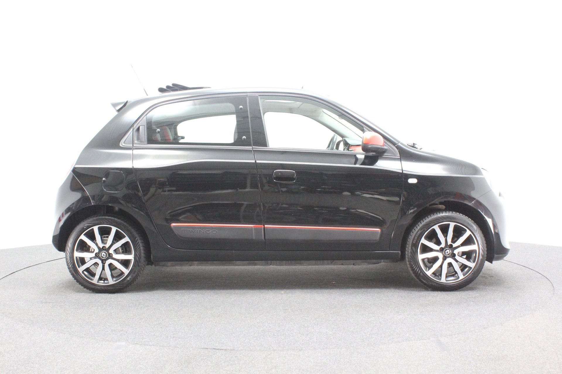 Renault Twingo 1.0 SCe Dynamique | Cabrio | Airco | Cruise c, Auto's, Renault, Gebruikt, Euro 6, 840 kg, 4 stoelen