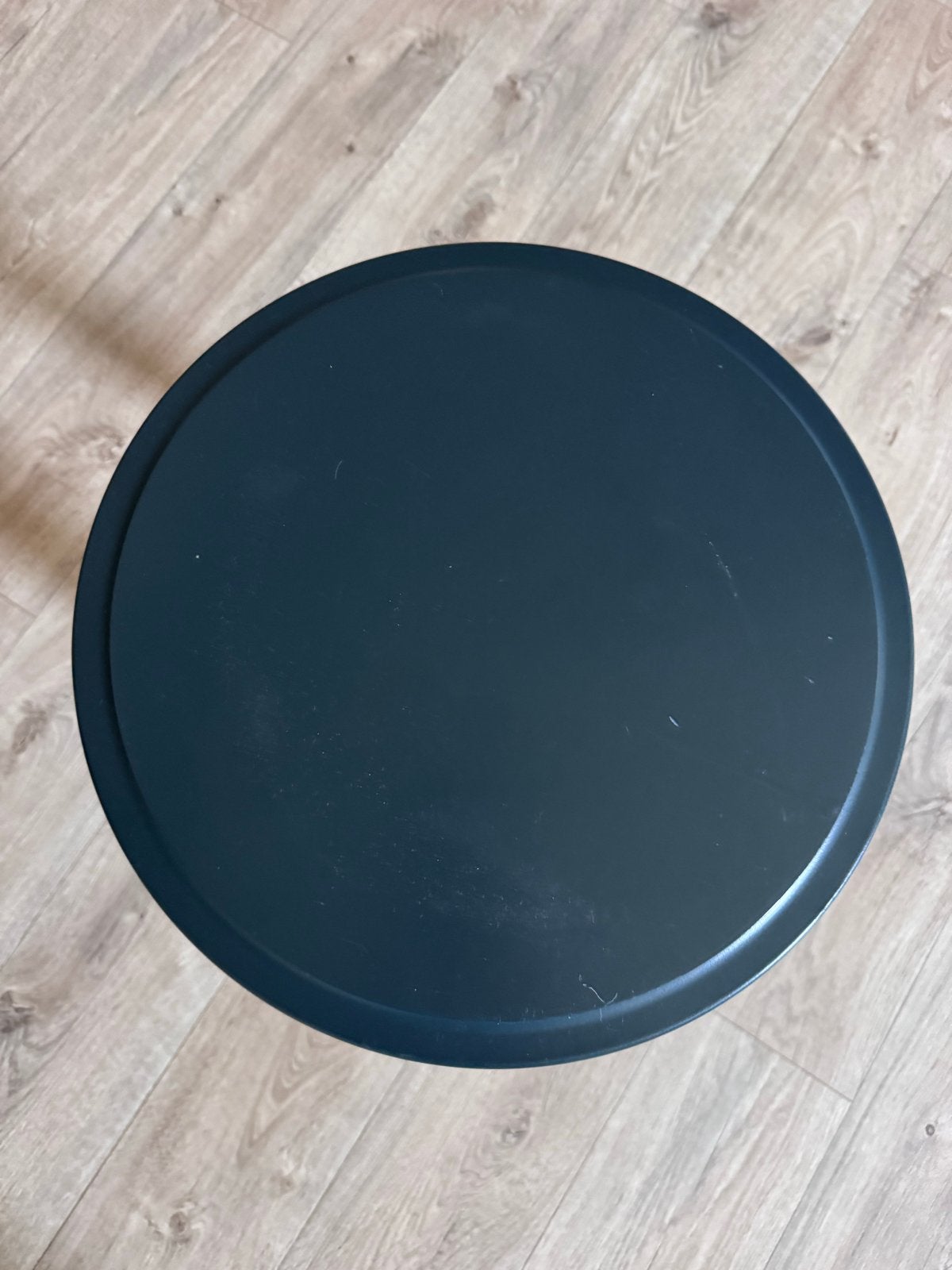 Ikea (Kragsta) bijzettafel, donkergrijs/blauw (set van 2), Minder dan 55 cm, Gebruikt, Rond, Hout