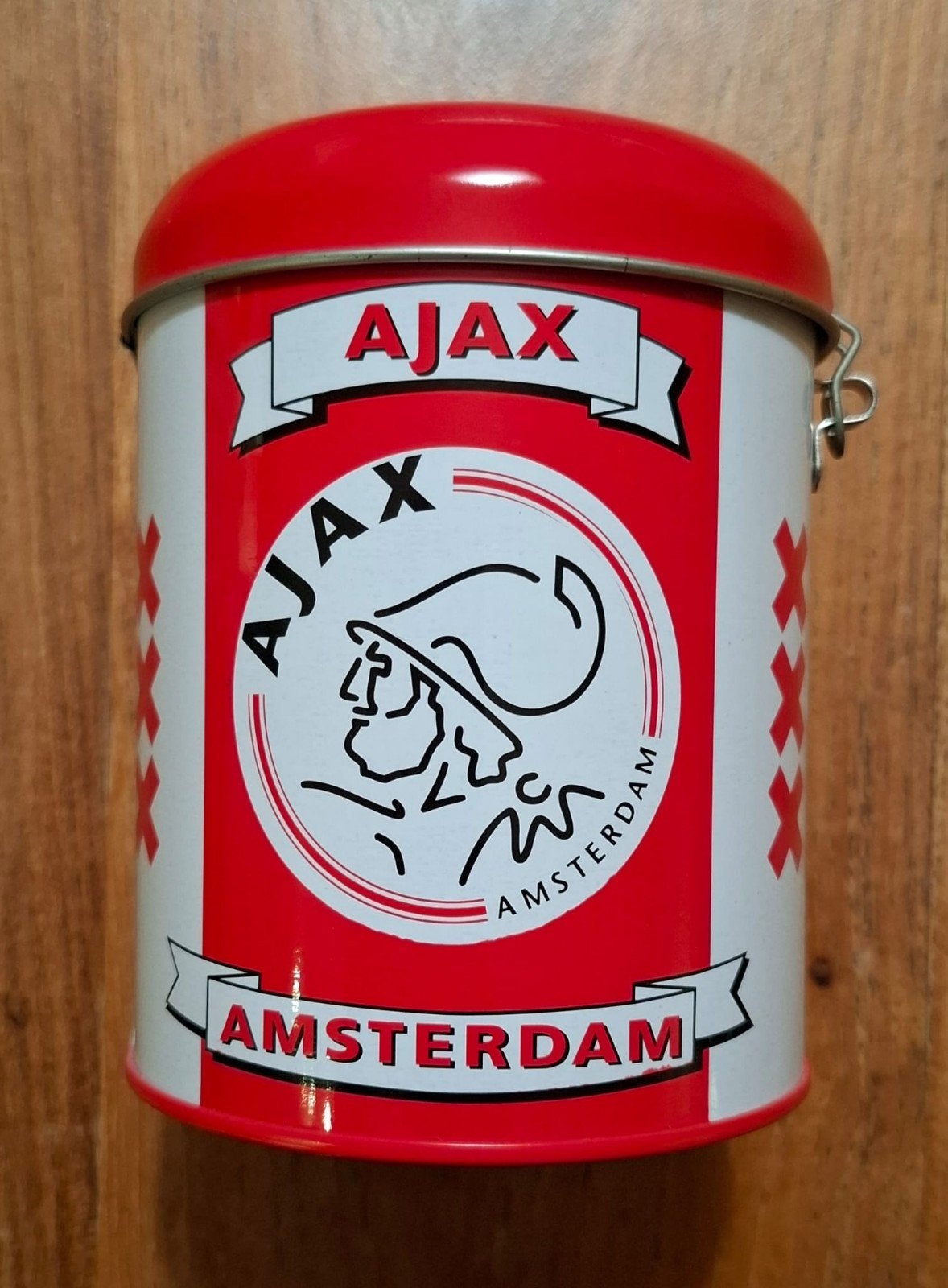 Ajax Spaarpot - Officieel Product, Verzamelen, Spaarpotten, Ophalen of Verzenden, Zo goed als nieuw, Metaal of Blik, Overige thema's