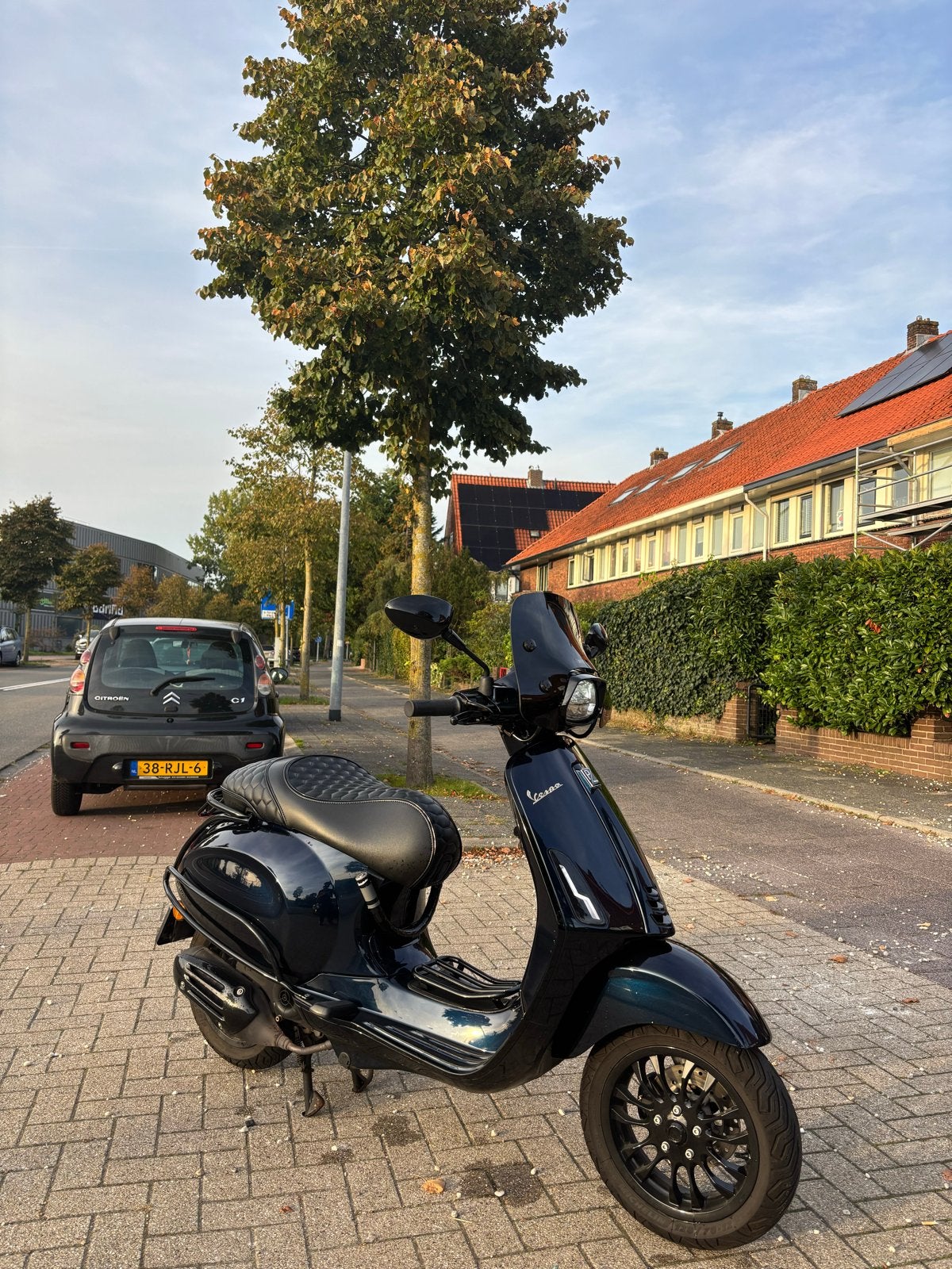 Vespa Sprint - Custom Zadel & Kleur, Fietsen en Brommers, Gebruikt, Overige modellen, Maximaal 45 km/u, Ophalen of Verzenden