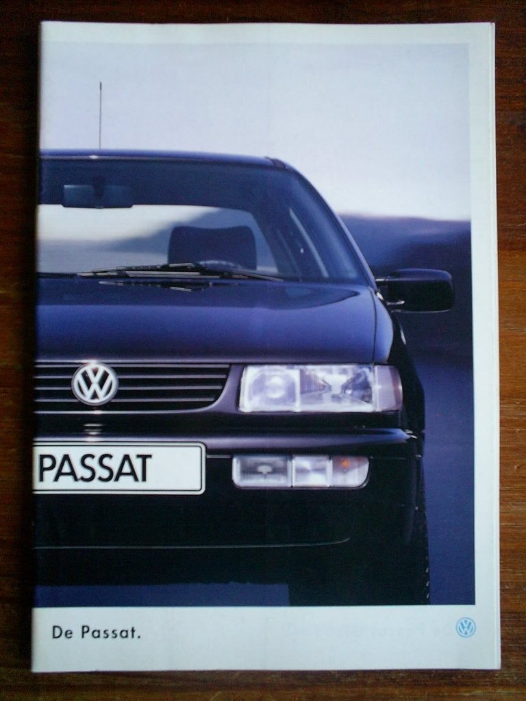 VW De Passat + Prijslijst 1994 / 1995, Verzenden, Zo goed als nieuw, Volkswagen